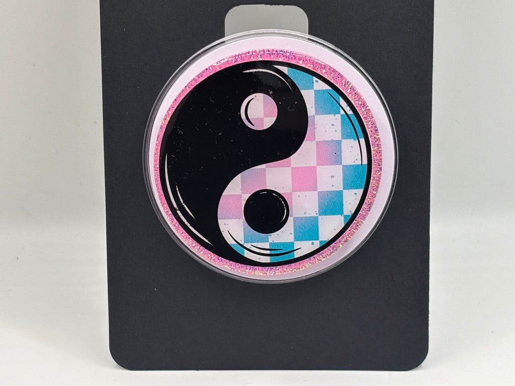 Retro Yin Yang Checkerboard