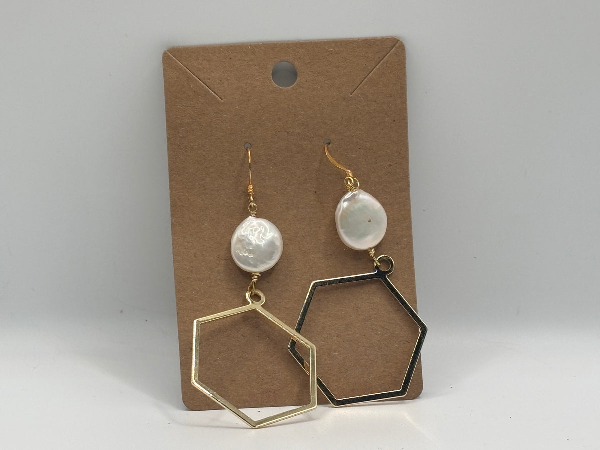 Pearl & Gold Geometric